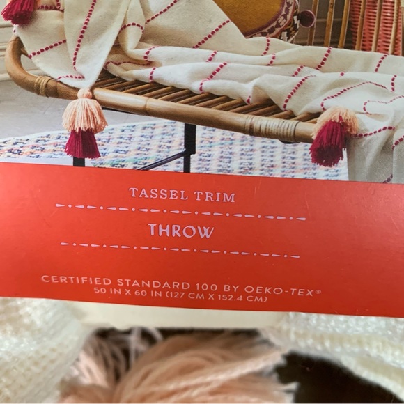 New OpalHouse Tassel throw blanket - Picture 2 of 4